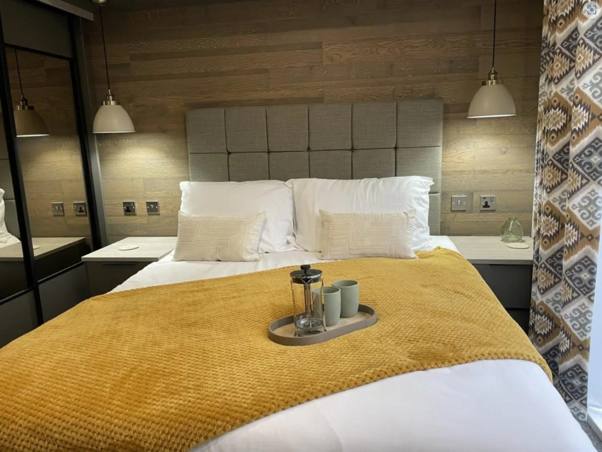 The Lakewood, Scarborough Lodge Retreat, Scarborough