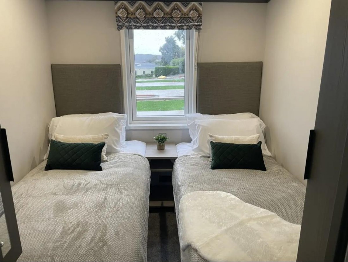 The Lakewood, Scarborough Lodge Retreat, Scarborough