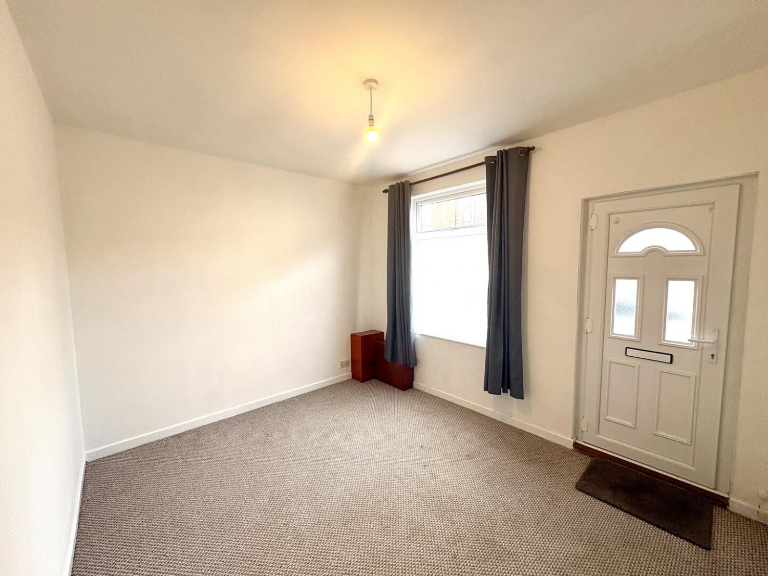 Dent Street, Tamworth