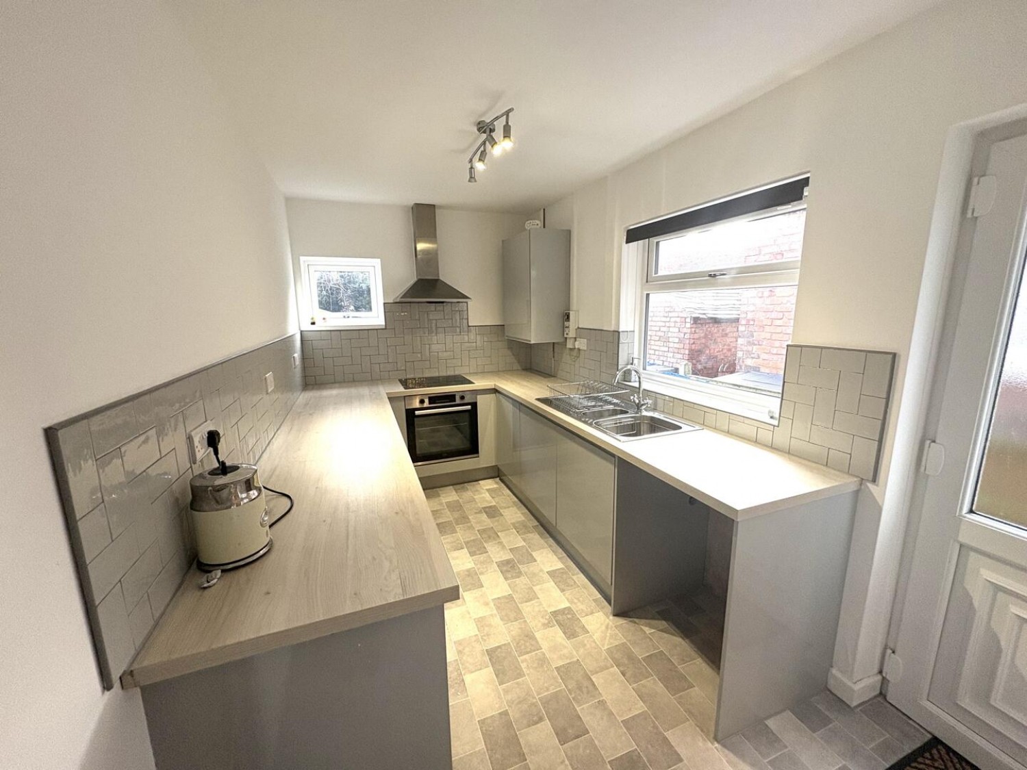 Dent Street, Tamworth