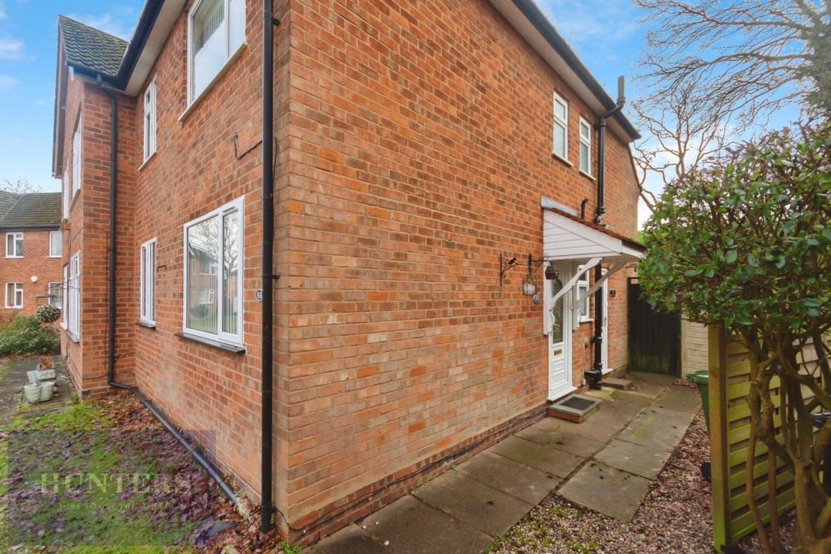 Featherstone Crescent, Shirley, Solihull