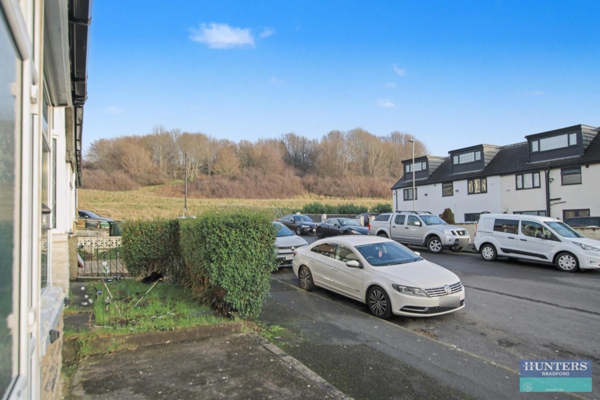 Cranmer Road Bradford, BD3 0NB