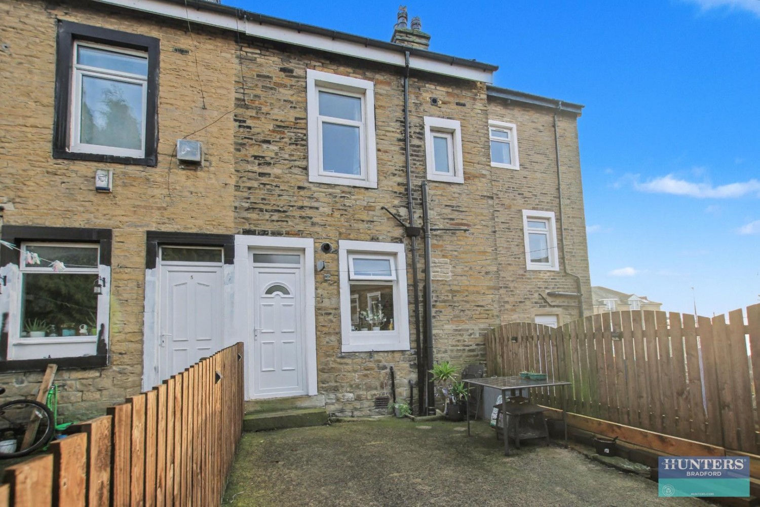 Cranmer Road Bradford, BD3 0NB