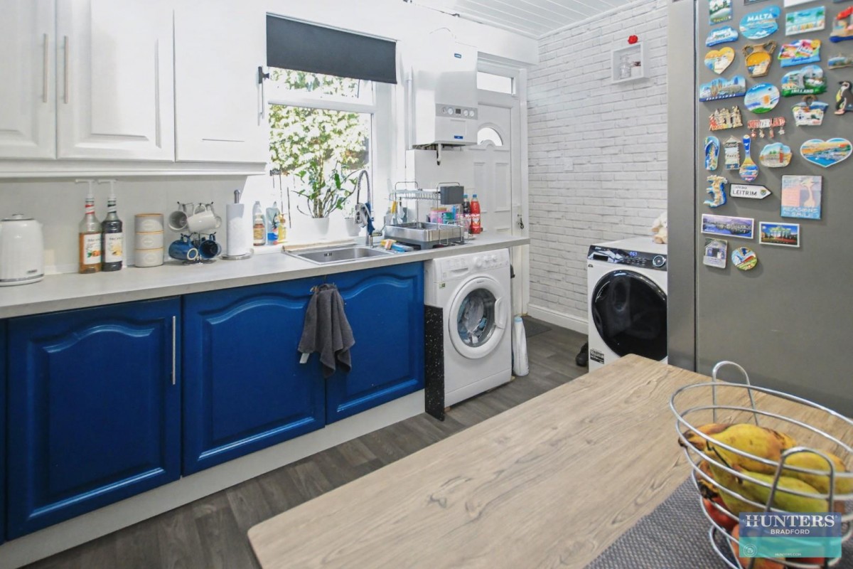 Cranmer Road Bradford, BD3 0NB