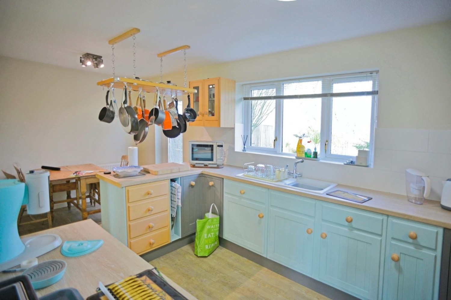 Chestnut Lane, Kingsnorth