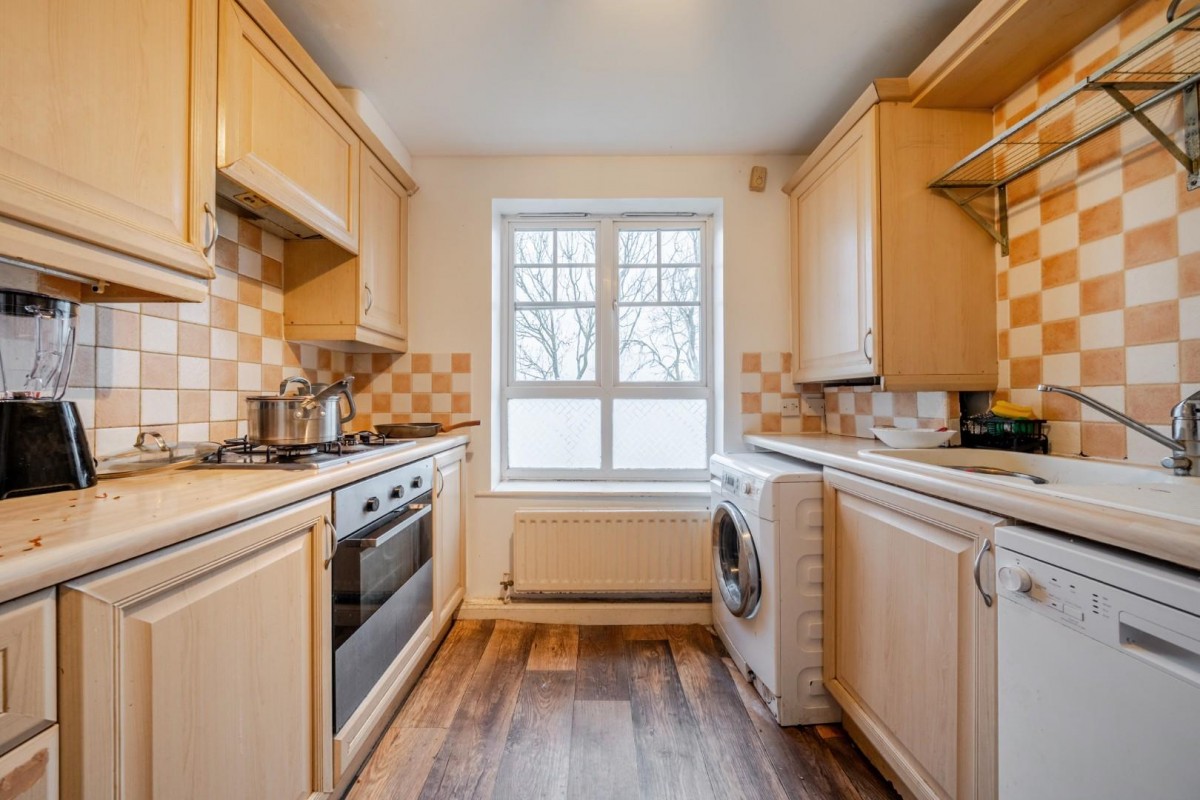 Greenhaven Drive, Thamesmead, London, SE28 8FY