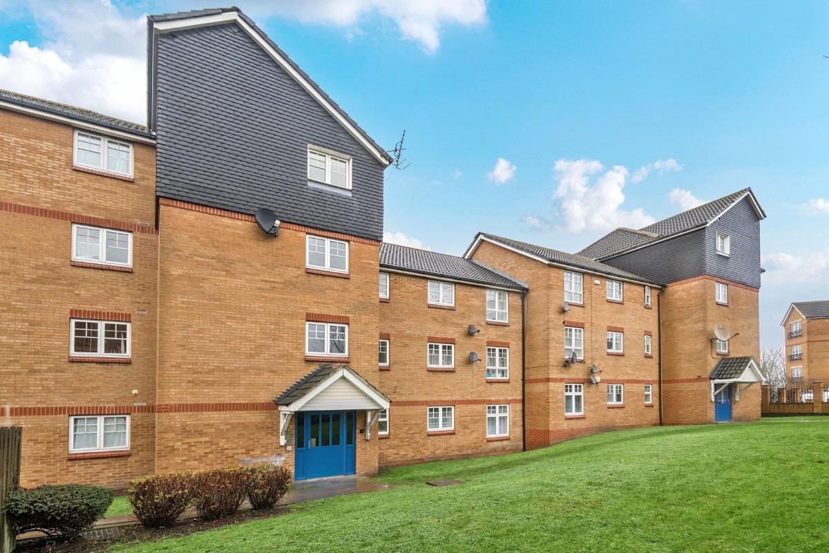 Greenhaven Drive, Thamesmead, London, SE28 8FY