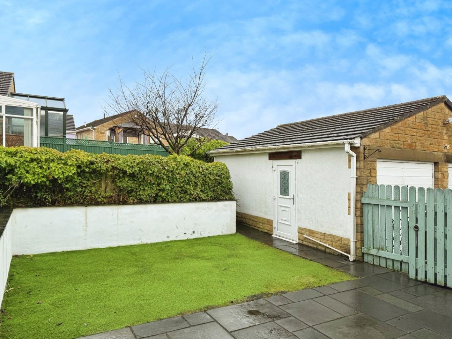 Gill Close, Addingham