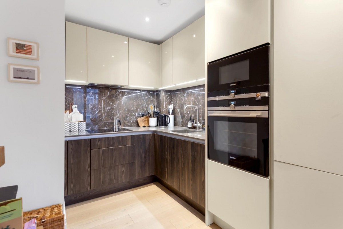 Espalier Gardens, Kilburn, W.Hampstead Borders, London, NW6