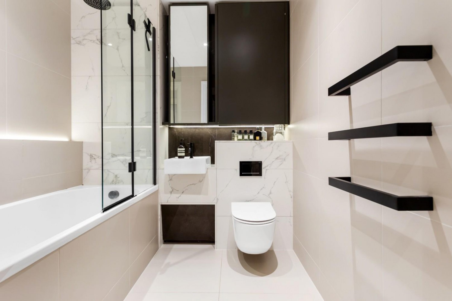 Espalier Gardens, Kilburn, W.Hampstead Borders, London, NW6