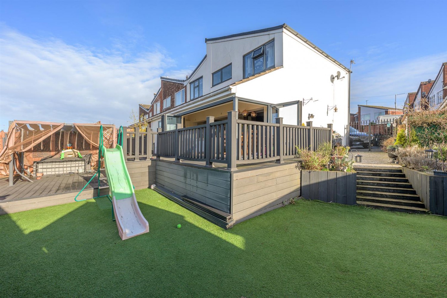 Oak Tree Gardens, Stourbridge, DY8 5YF