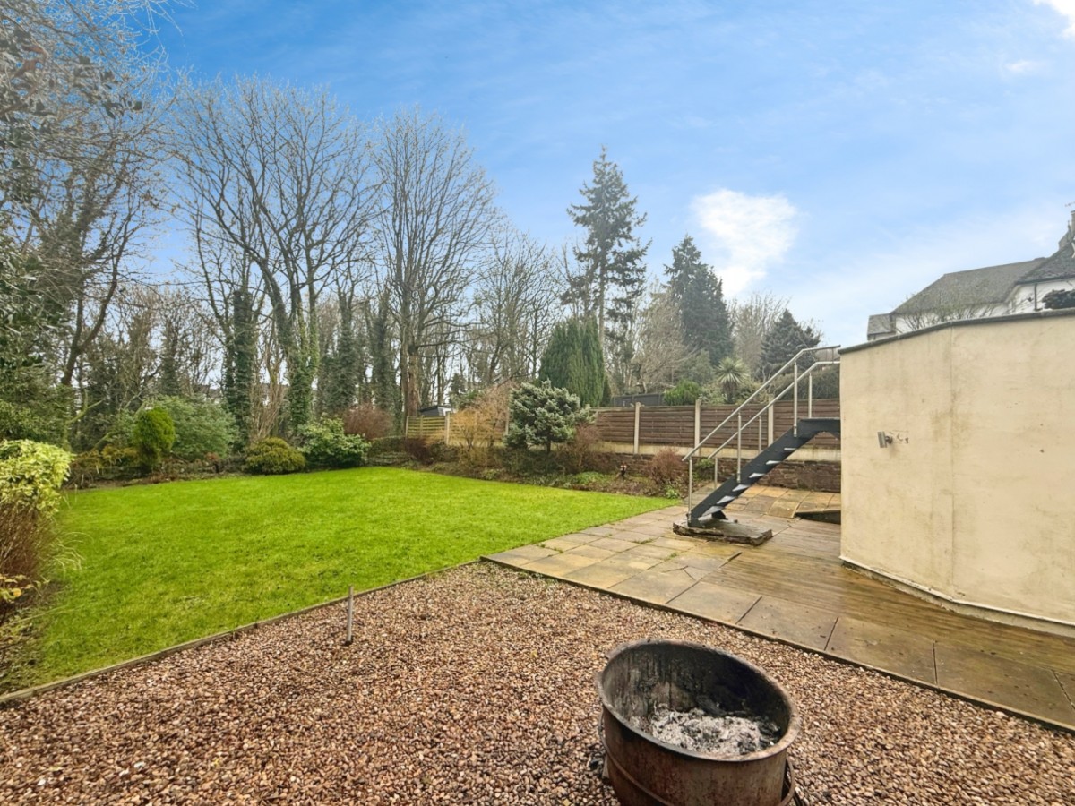 Ghyll Wood Drive, Bingley