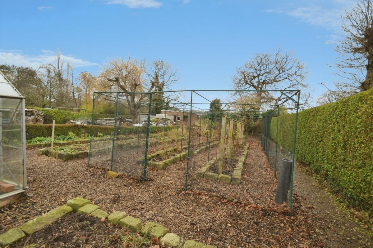 The Wheel, Ecclesfield, S35