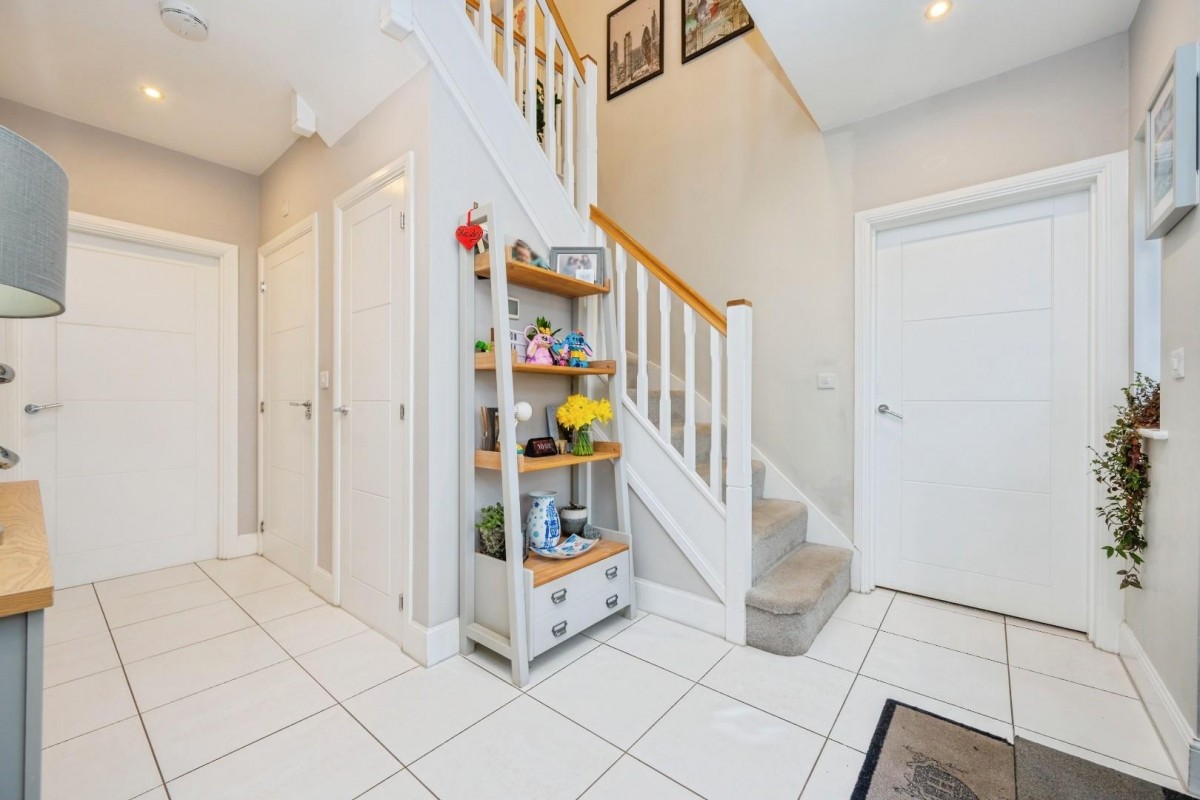 Hamstall Close, Streethay, Lichfield