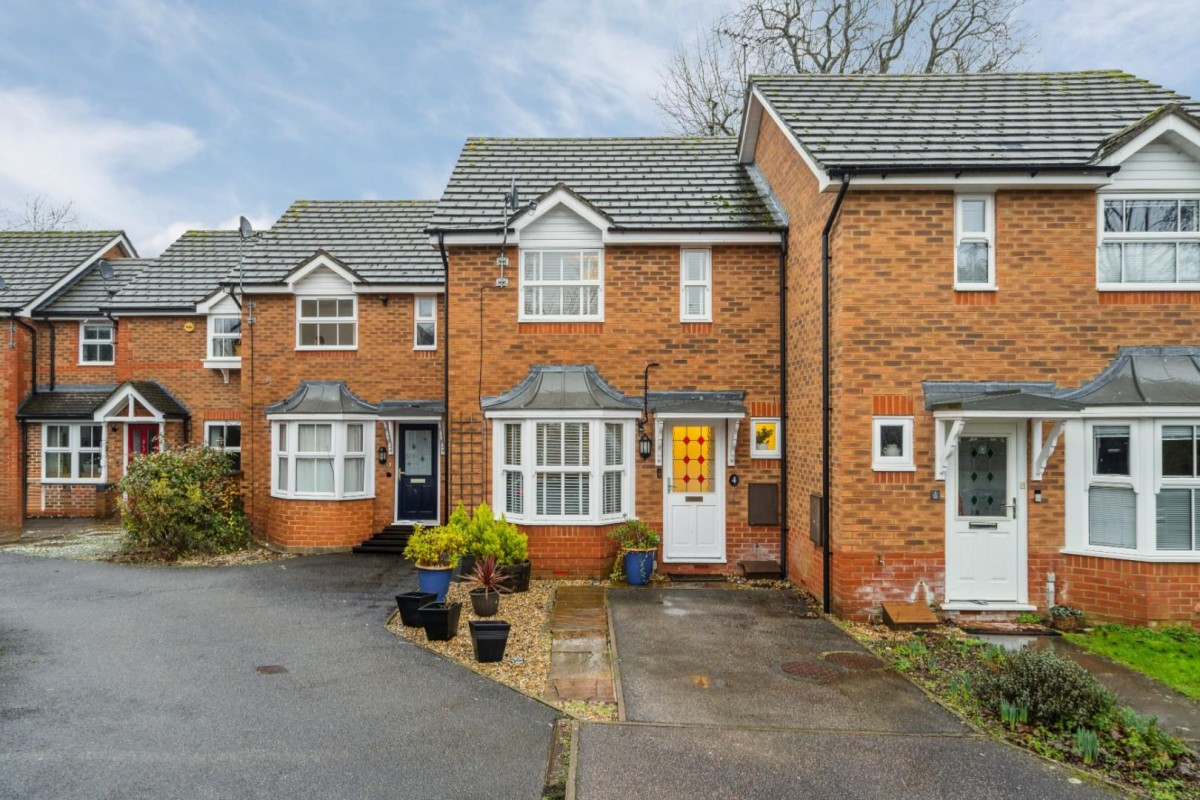 Rowan Place, Amersham, Buckinghamshire, HP6 6UR