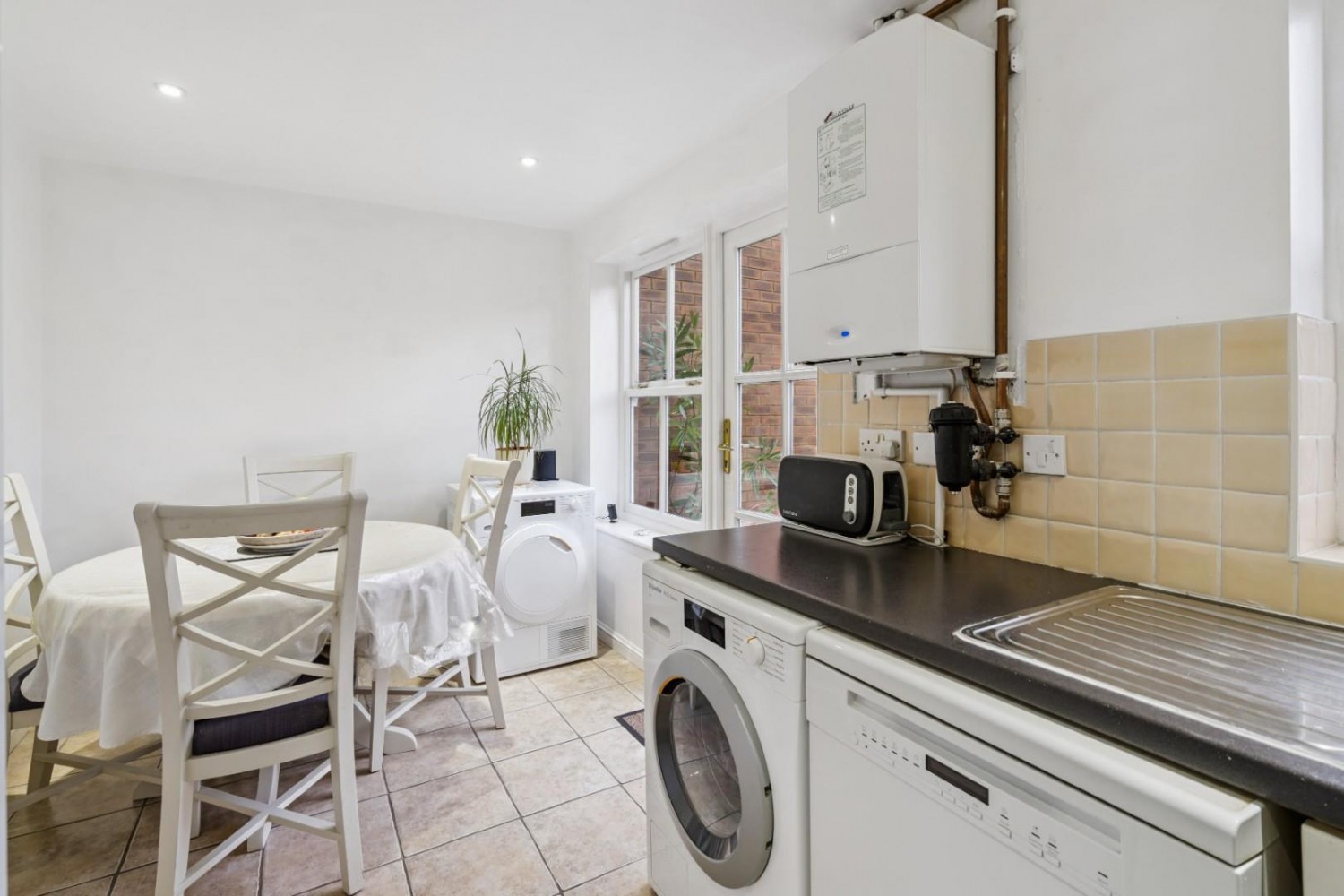 Rowan Place, Amersham, Buckinghamshire, HP6 6UR