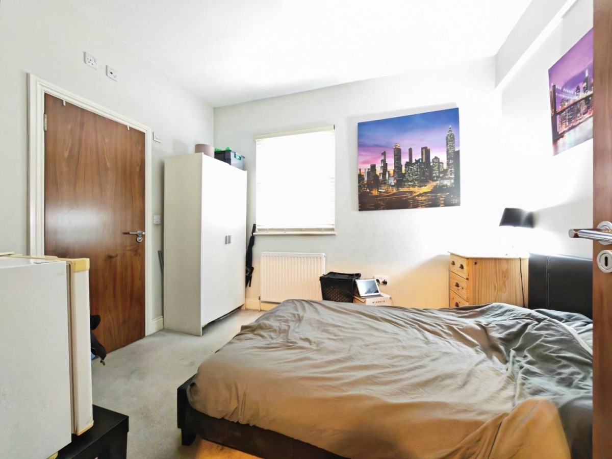 Peach Street, Wokingham