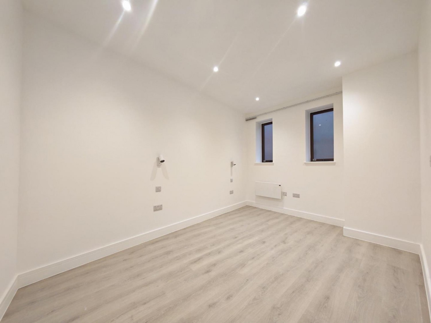 Peach Street, Wokingham