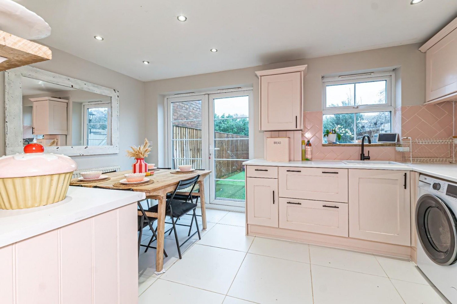 Stratford Close, Aston Clinton