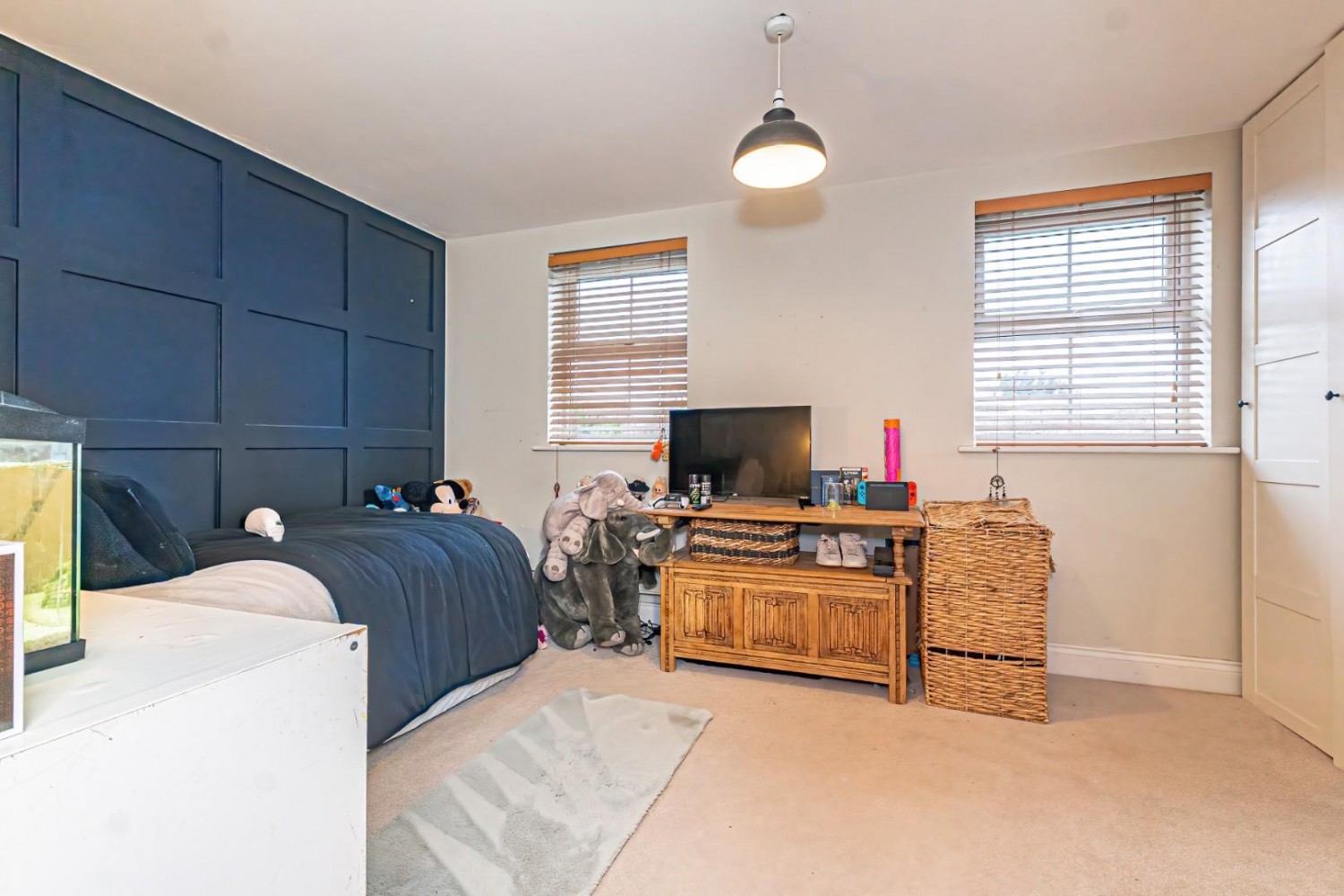 Stratford Close, Aston Clinton