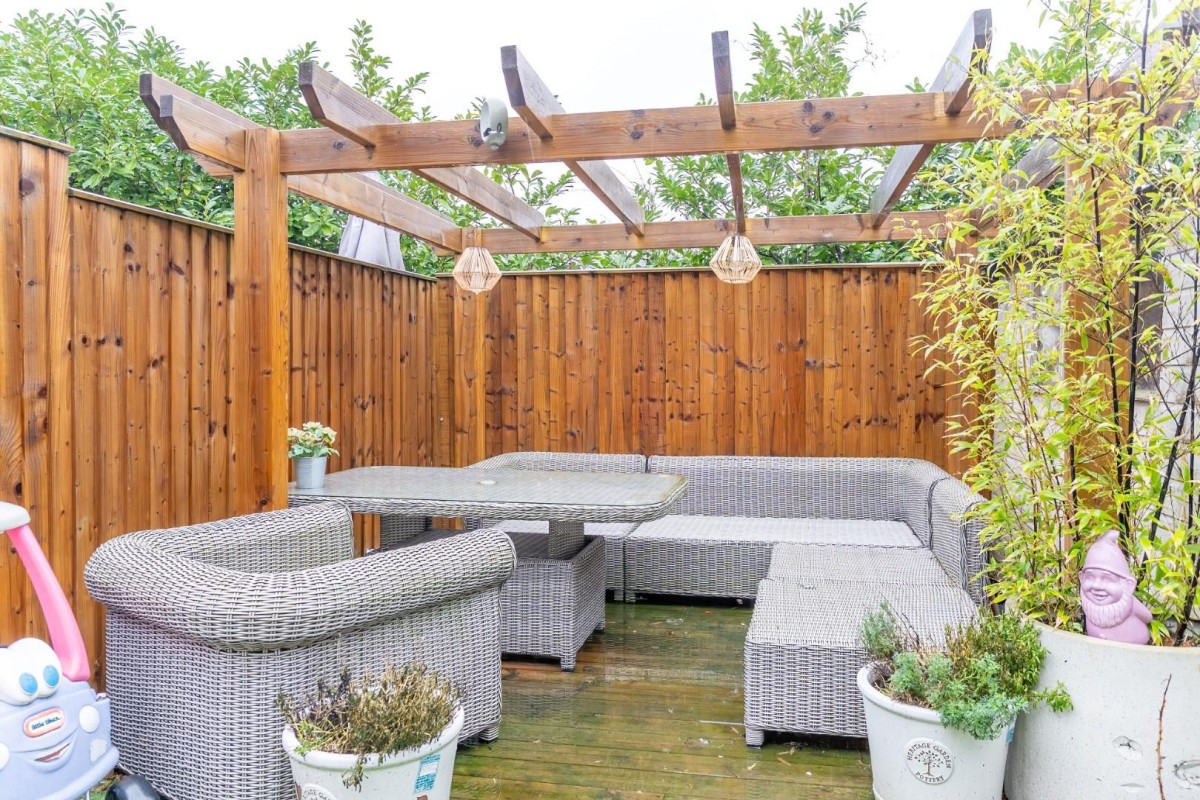 Stratford Close, Aston Clinton