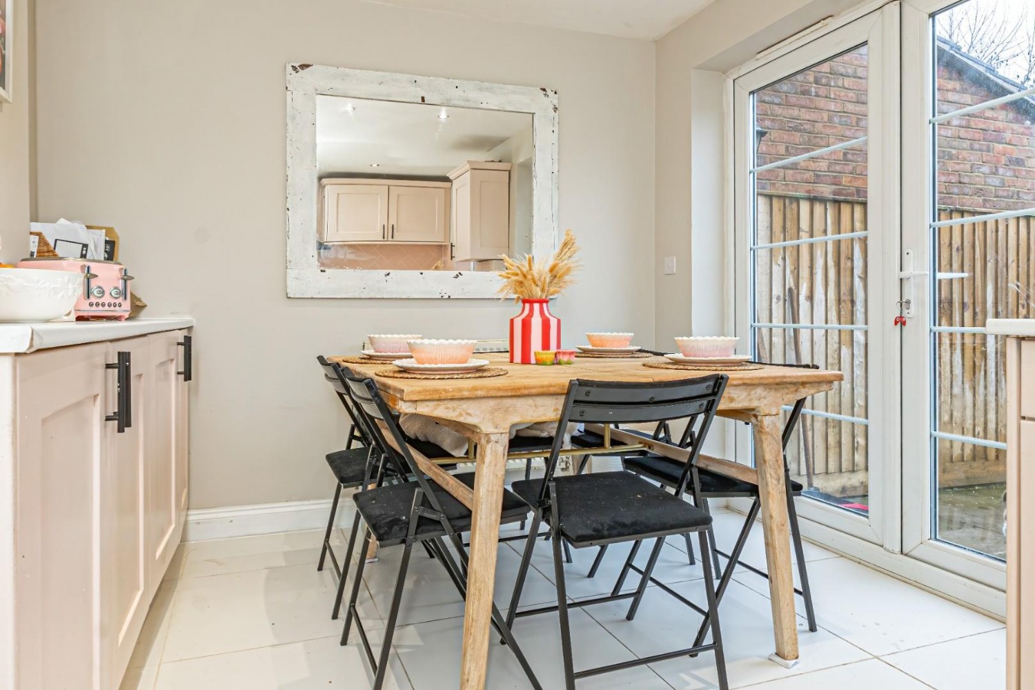 Stratford Close, Aston Clinton