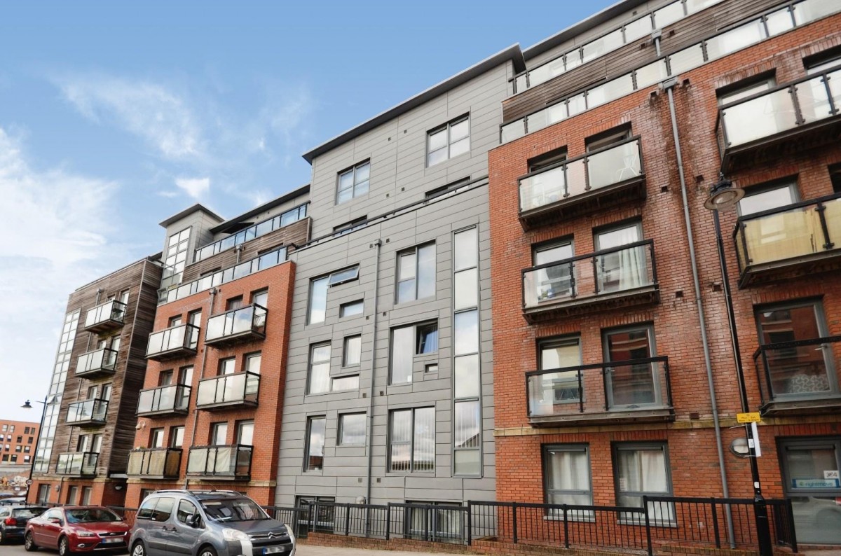 Q4 Apartments, Upper Allen Street, S3