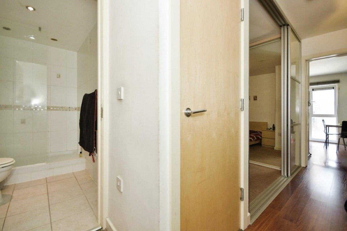 Q4 Apartments, Upper Allen Street, S3