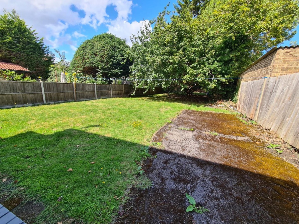 15 Burnell Road, Sutton, SM1 4EE