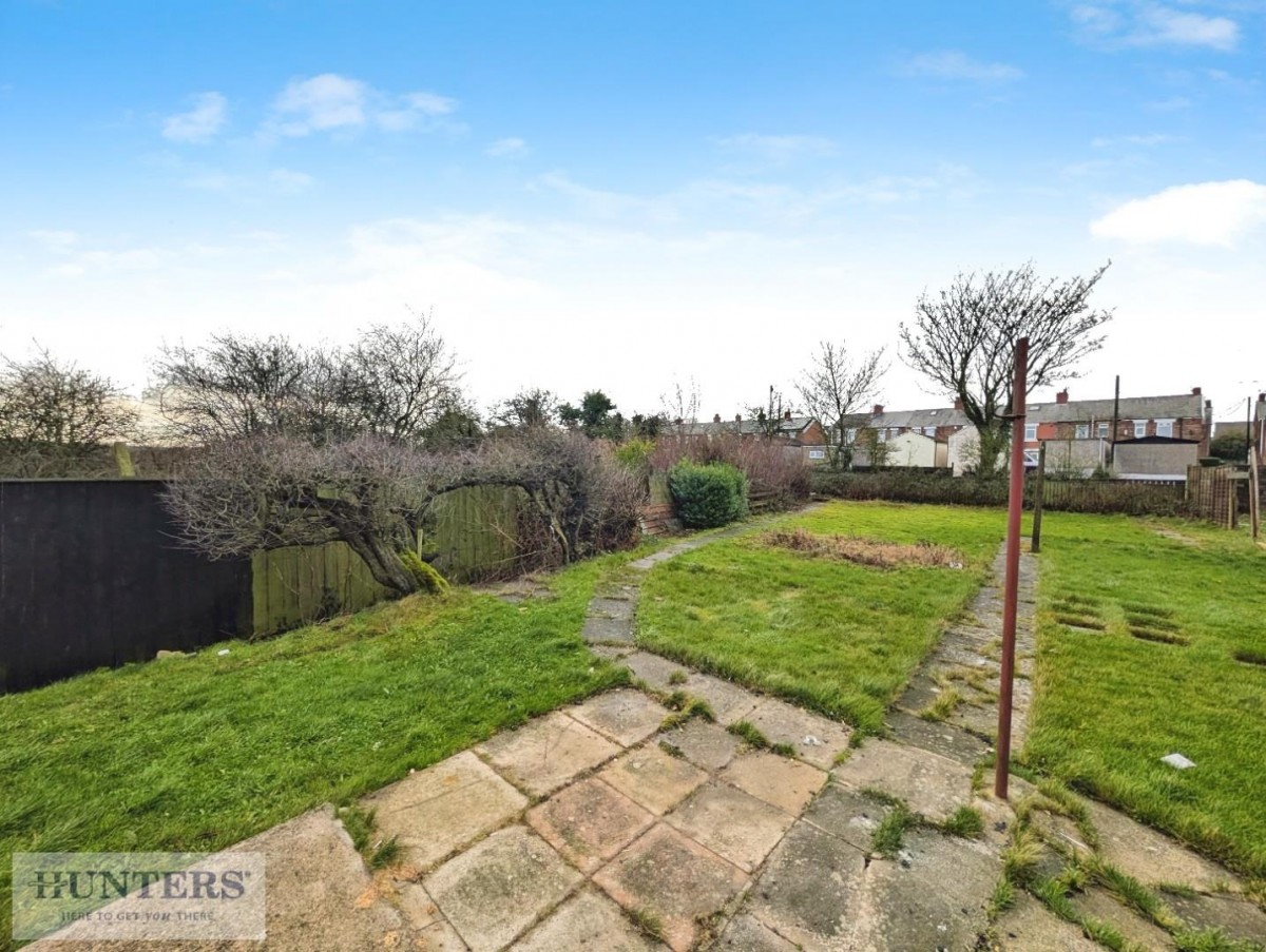 Washington Square, Easington Village