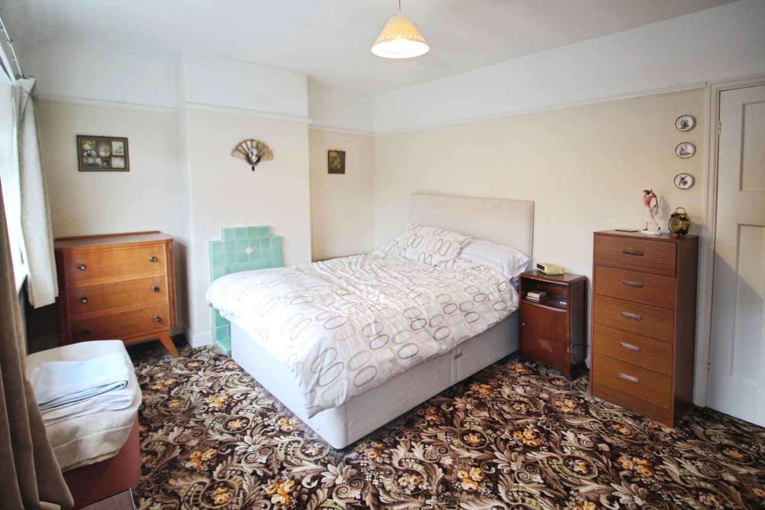 Queenhill Road, Manchester