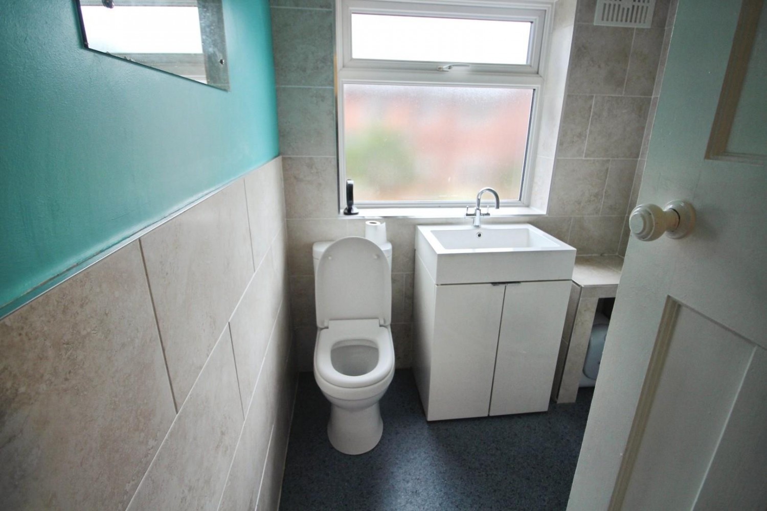 Queenhill Road, Manchester