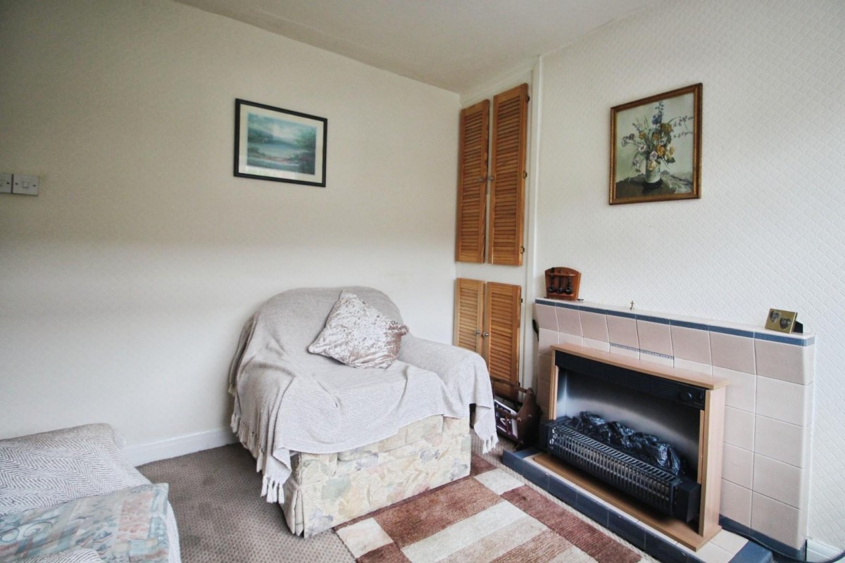 Queenhill Road, Manchester