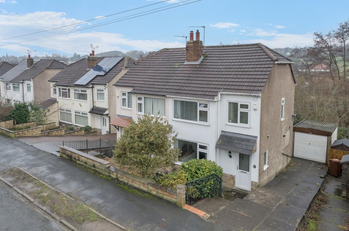Woodhill Crescent, Cookridge, LS16