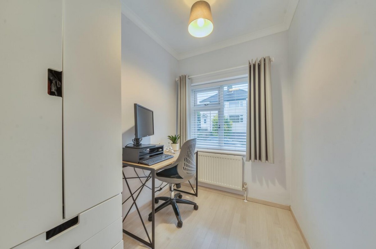 Woodhill Crescent, Cookridge, LS16