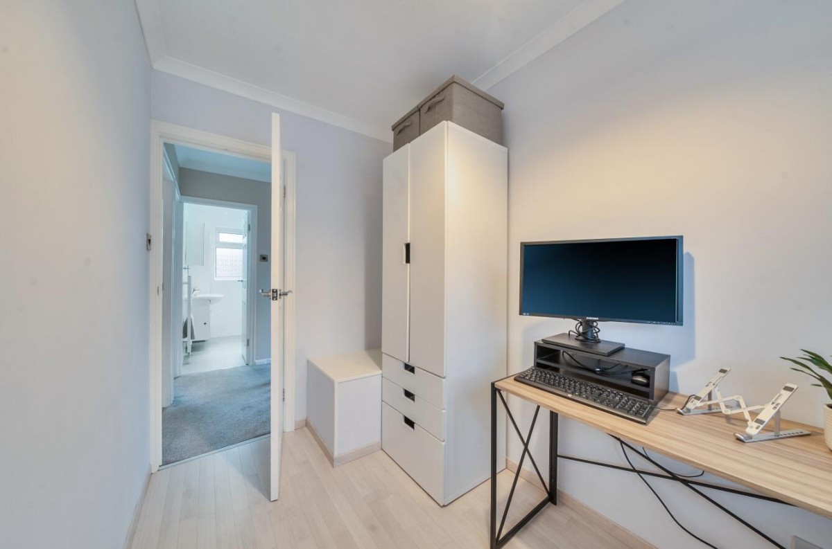 Woodhill Crescent, Cookridge, LS16