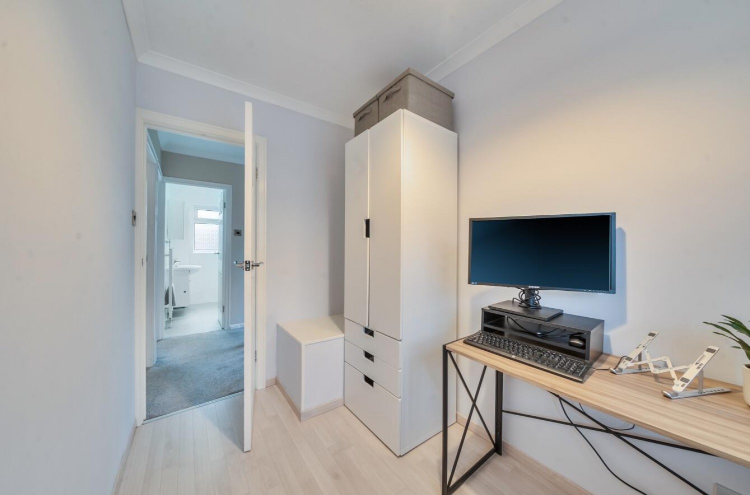 Woodhill Crescent, Cookridge, LS16