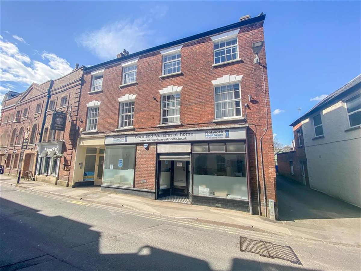 Long Street, Dursley, GL11 4HL