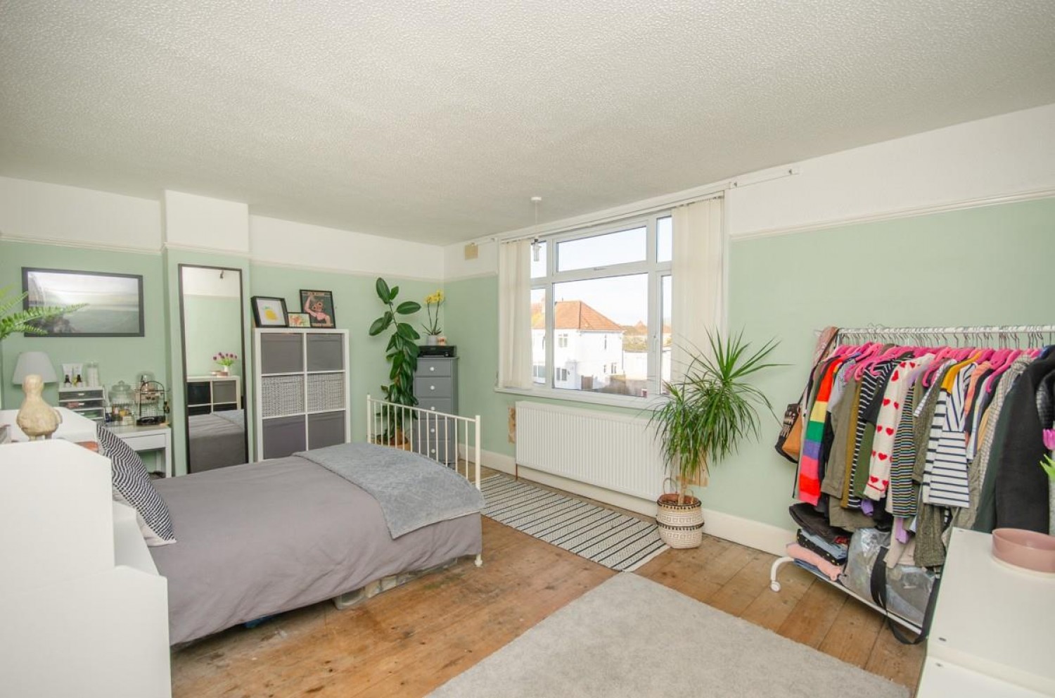 Salisbury Road, Downend, Bristol, BS16 5RP