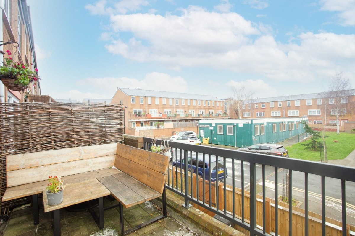 Hayling Close, London, N16