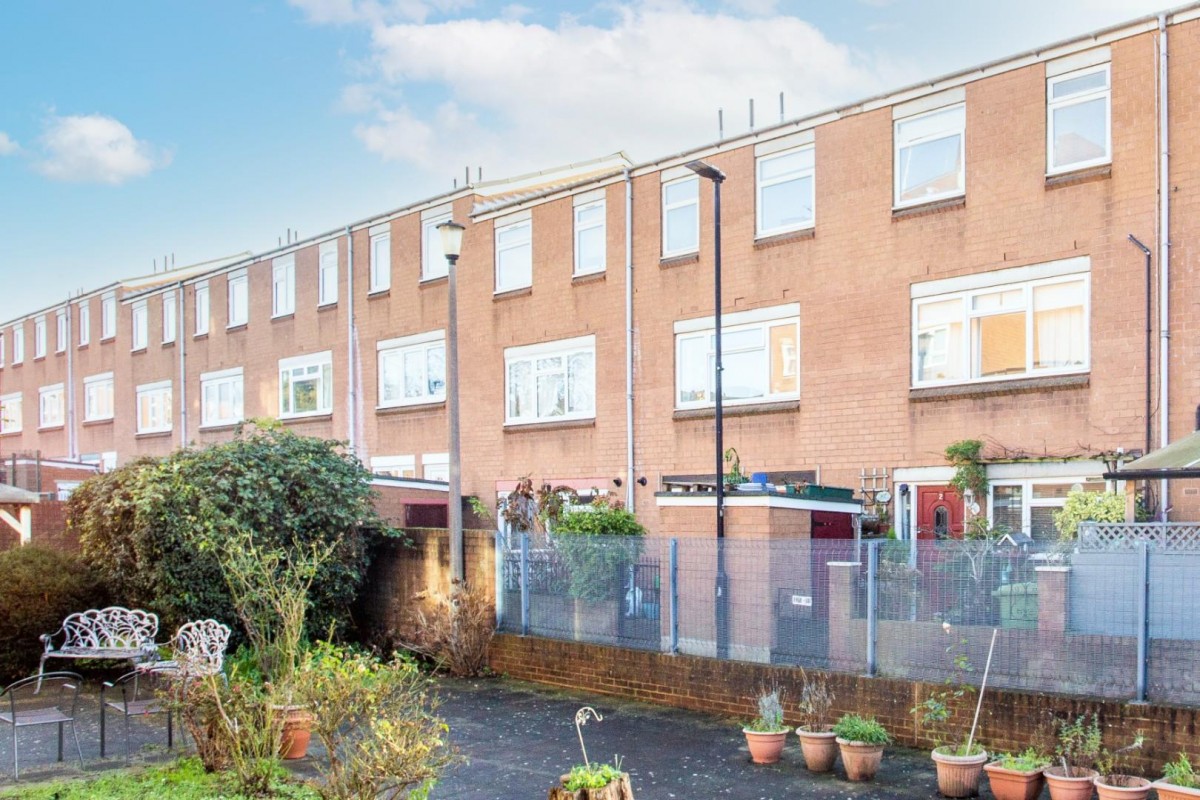 Hayling Close, London, N16