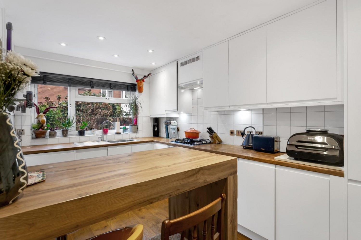 Hayling Close, London, N16