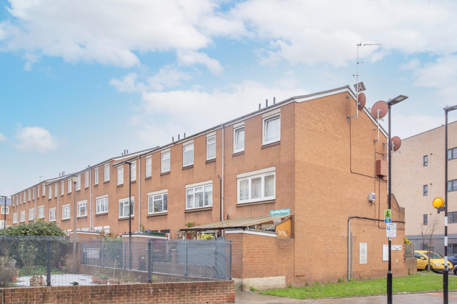 Hayling Close, London, N16