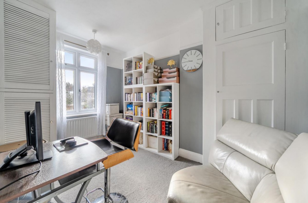 Callander Road, London, SE6 2QE