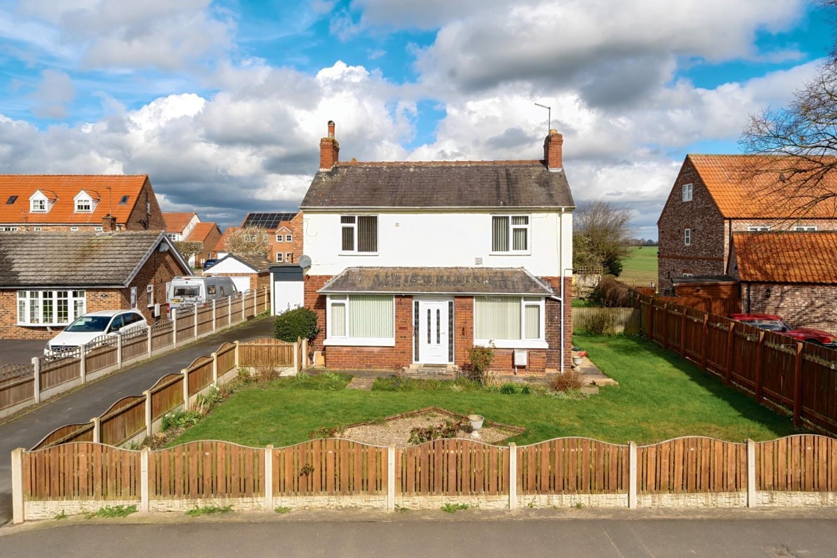 Beckside House, Station Road, Church Fenton