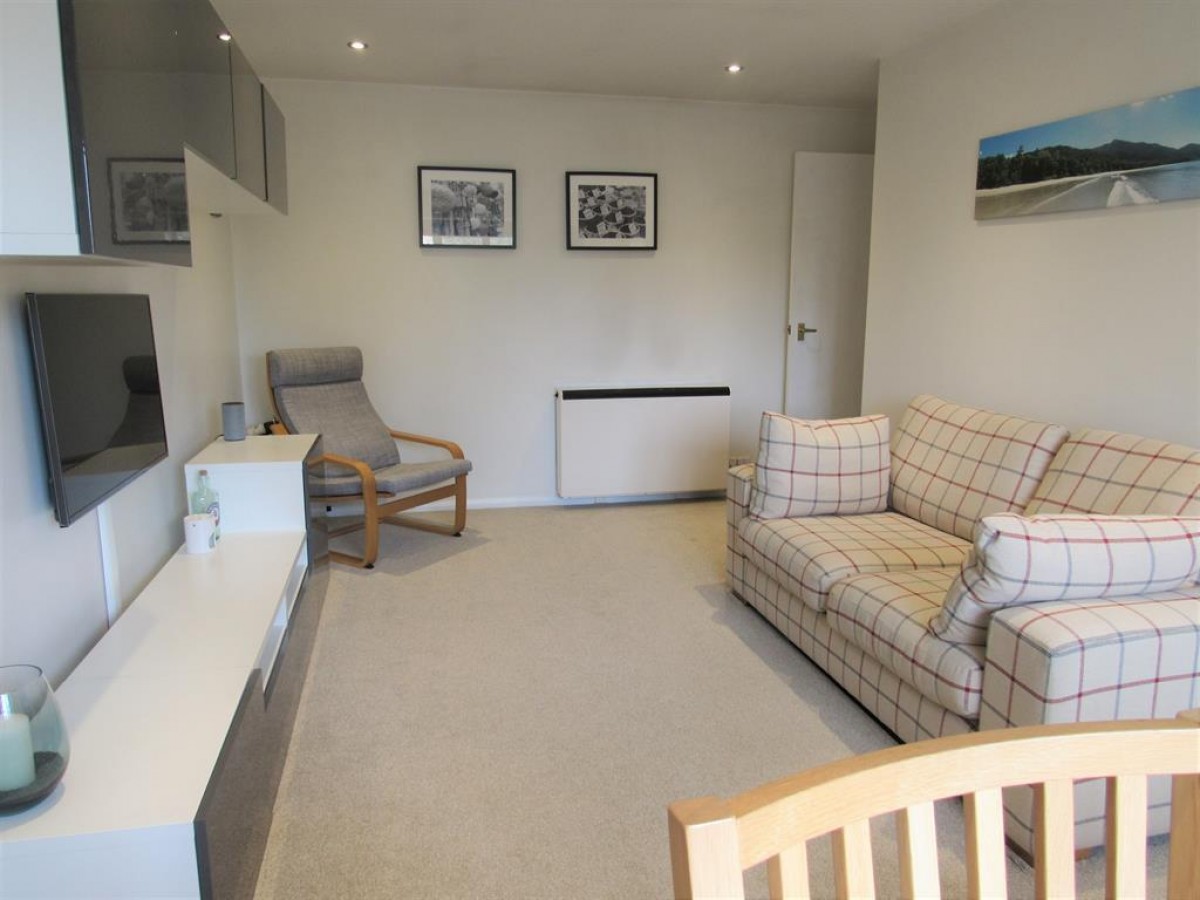 Rossignol Gardens, Carshalton