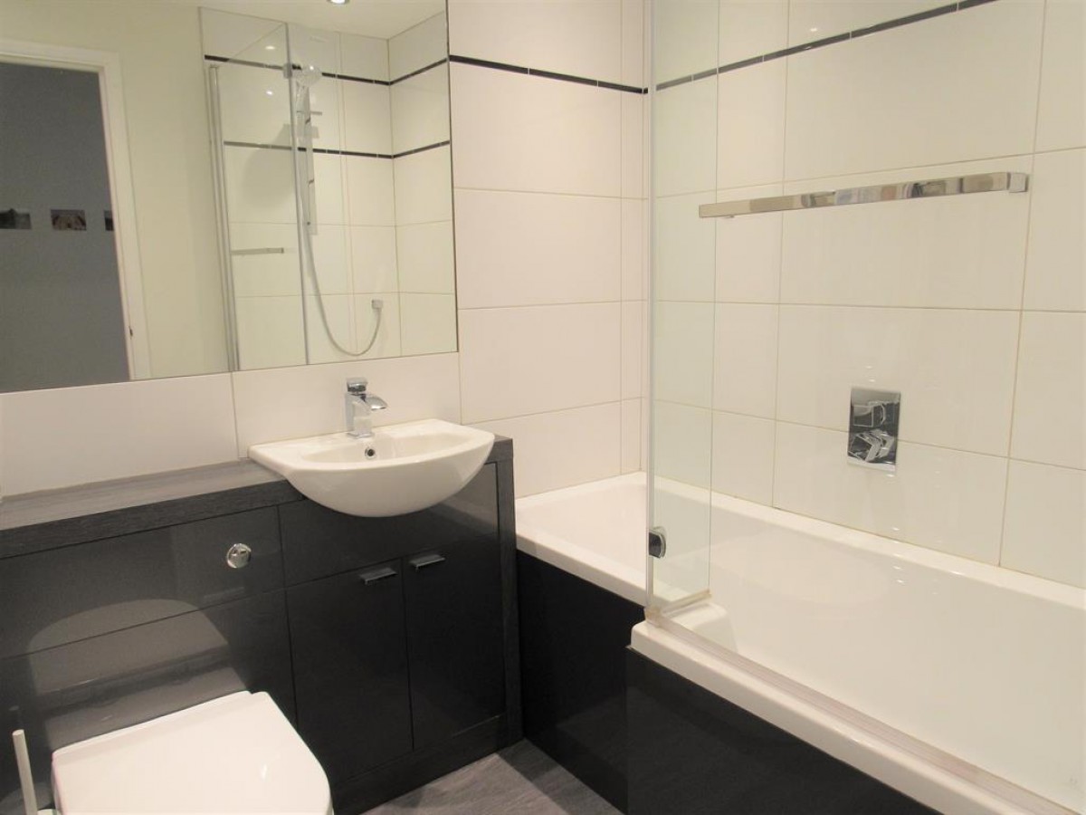 Rossignol Gardens, Carshalton