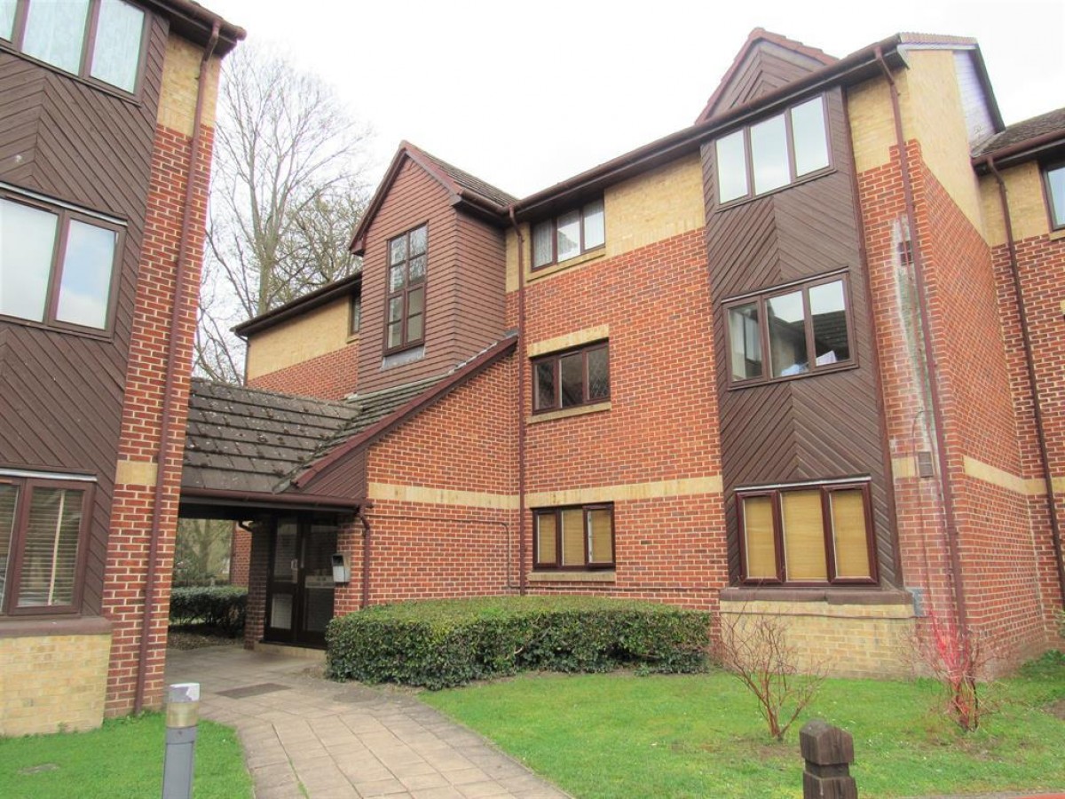 Rossignol Gardens, Carshalton