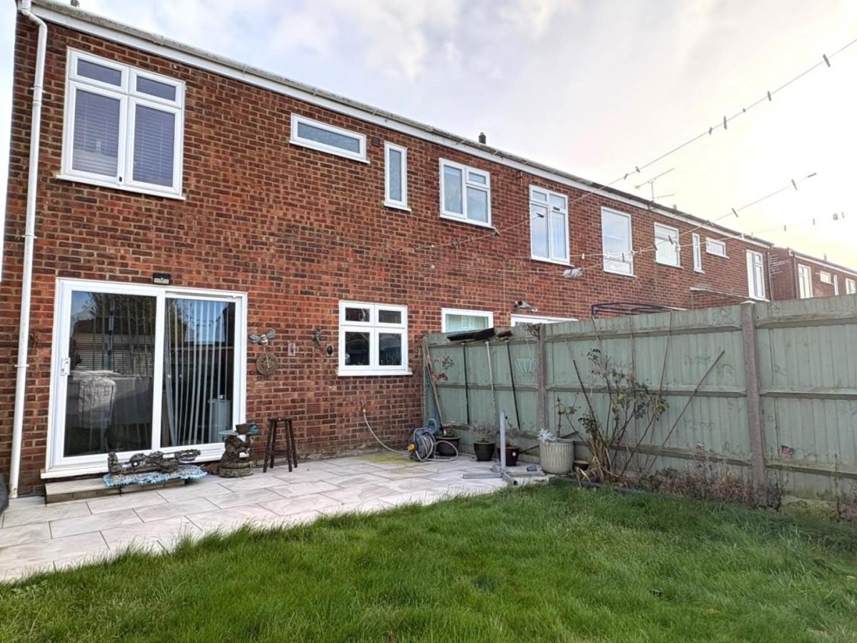 Levett Close, Isle Of Grain, Rochester, ME3