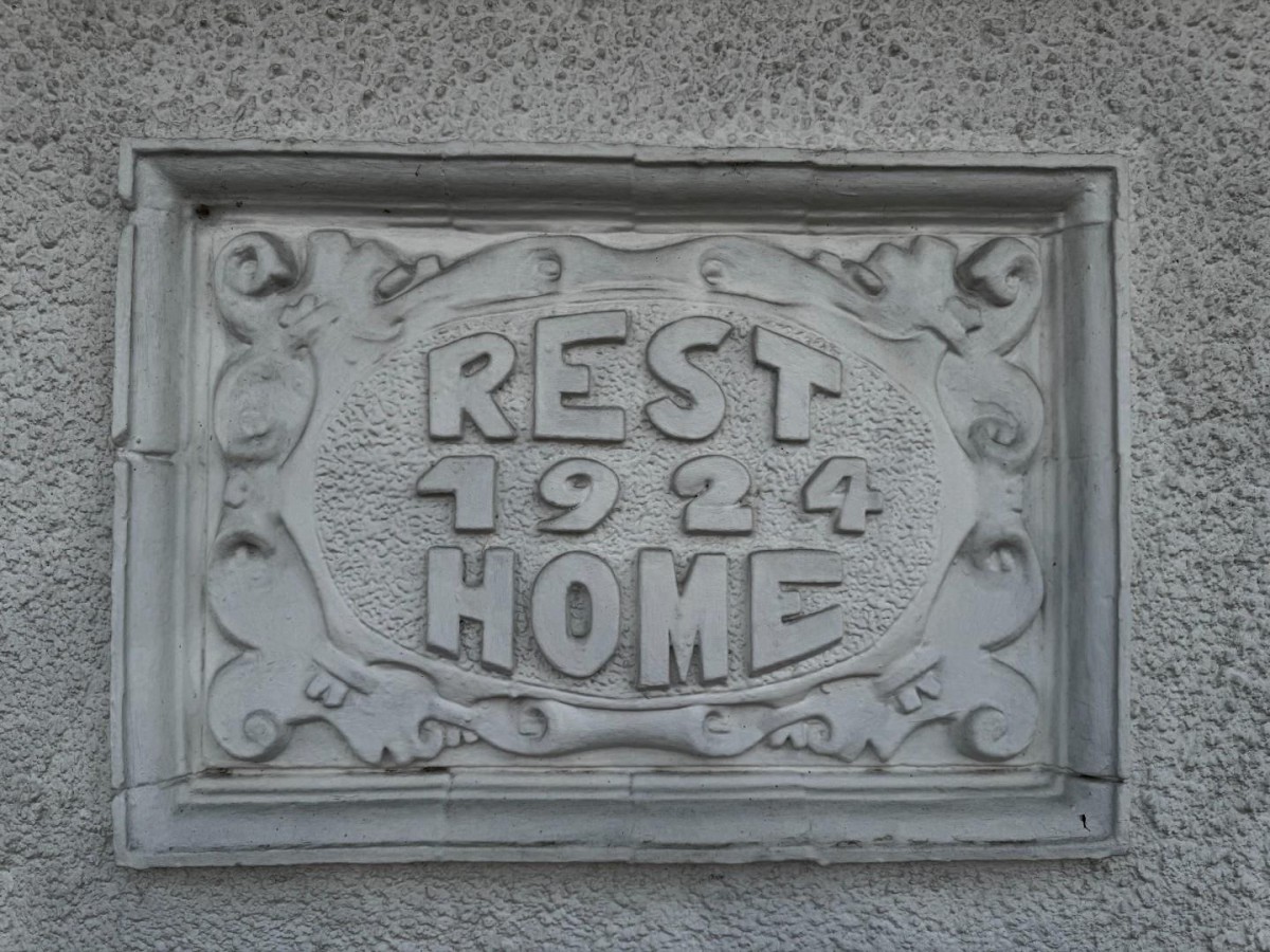 Moor Lane, Bolsover, Chesterfield, S44 6EP